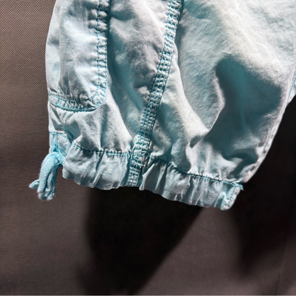 St. John's Bay Sky Blue Chambray Bermuda Cargo Shorts Women's P8 - Picture 3 of 8